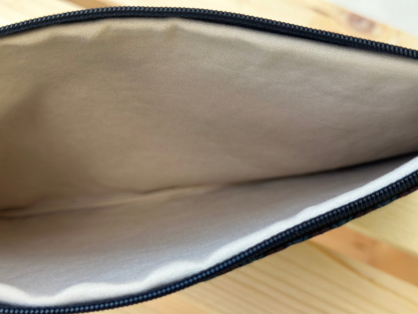 Huntley House Slimline Zip Pouch