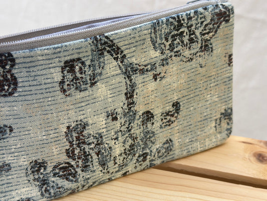 Antique Impressions Slimline Zip Pouch