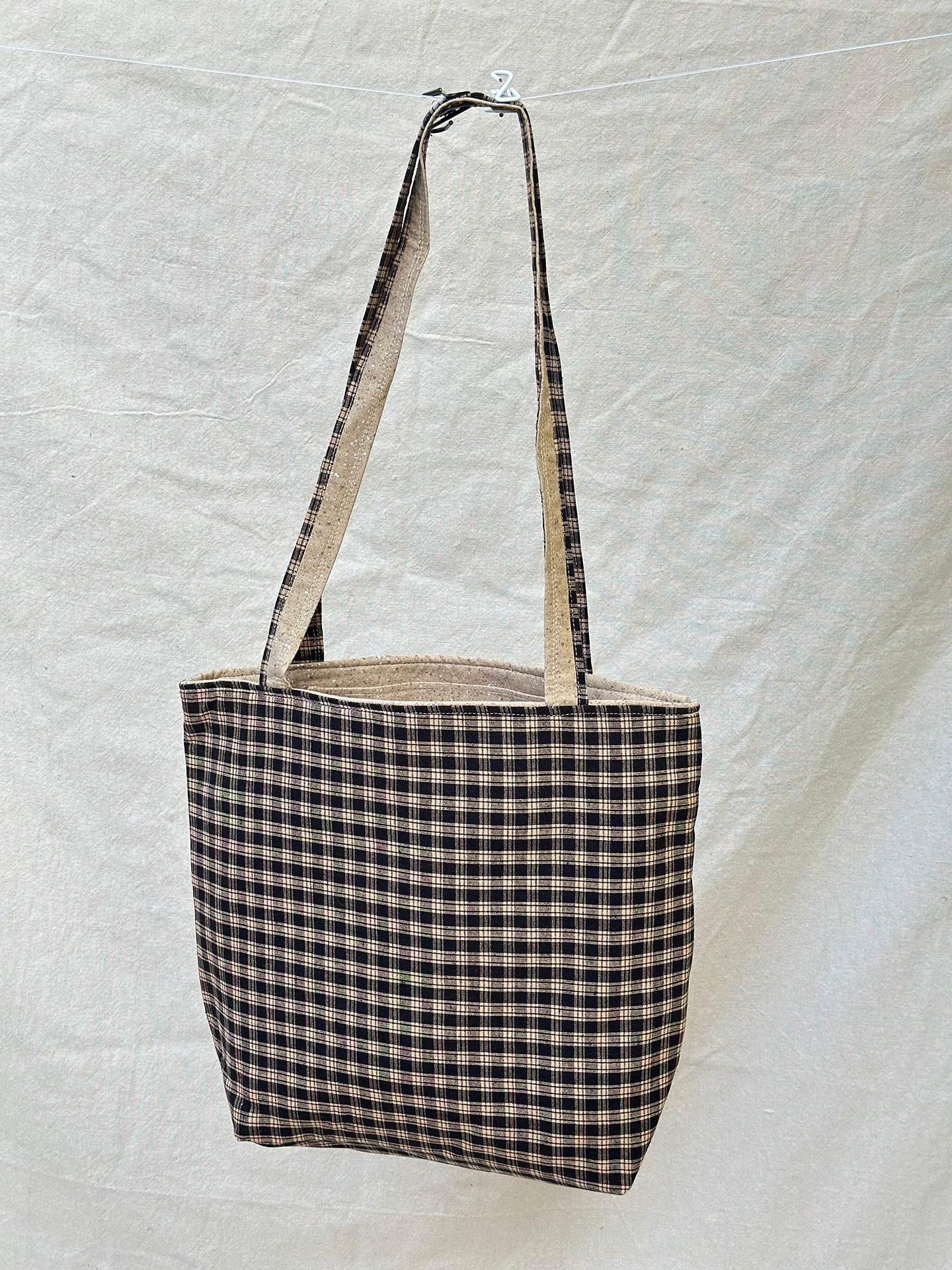 Sandstone Gold & Black Tote